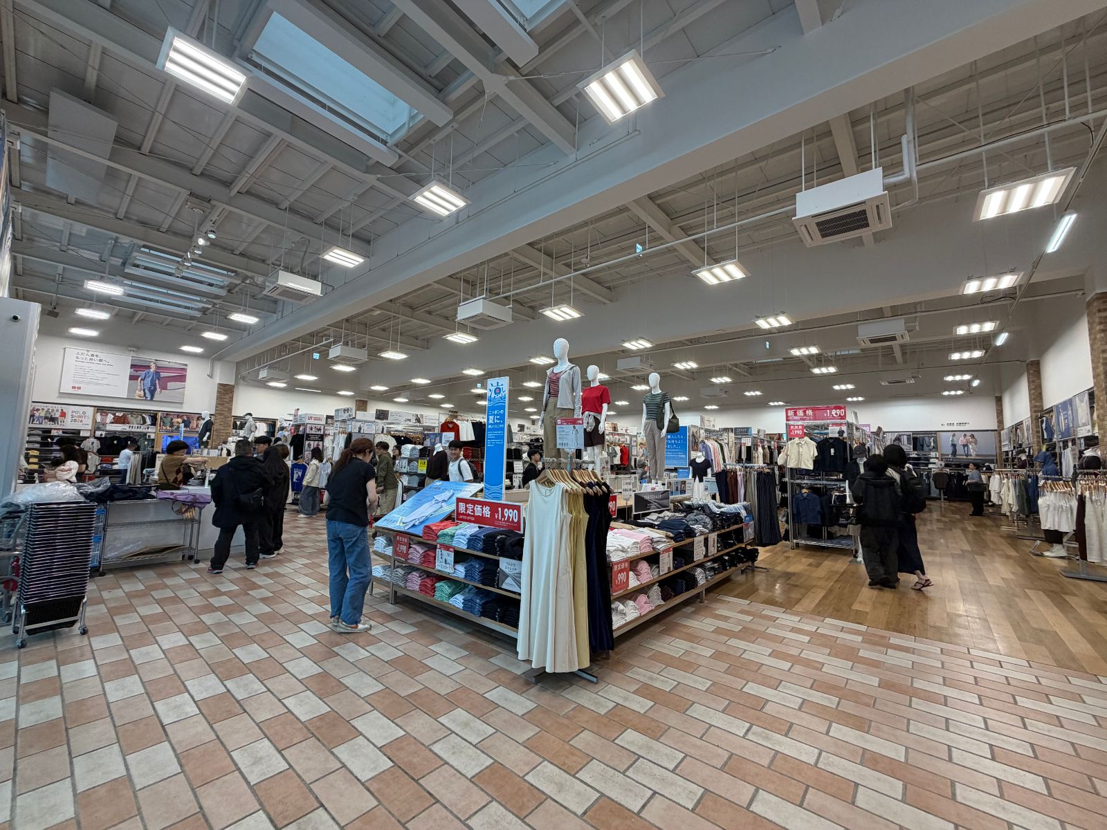 UNIQLO店內