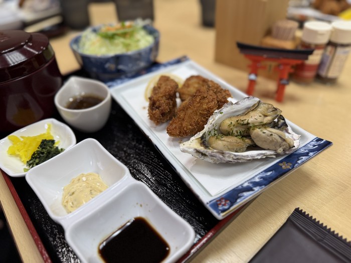 牡蠣大餐上桌,炸牡蠣加烤牡蠣一次滿足,太幸福了